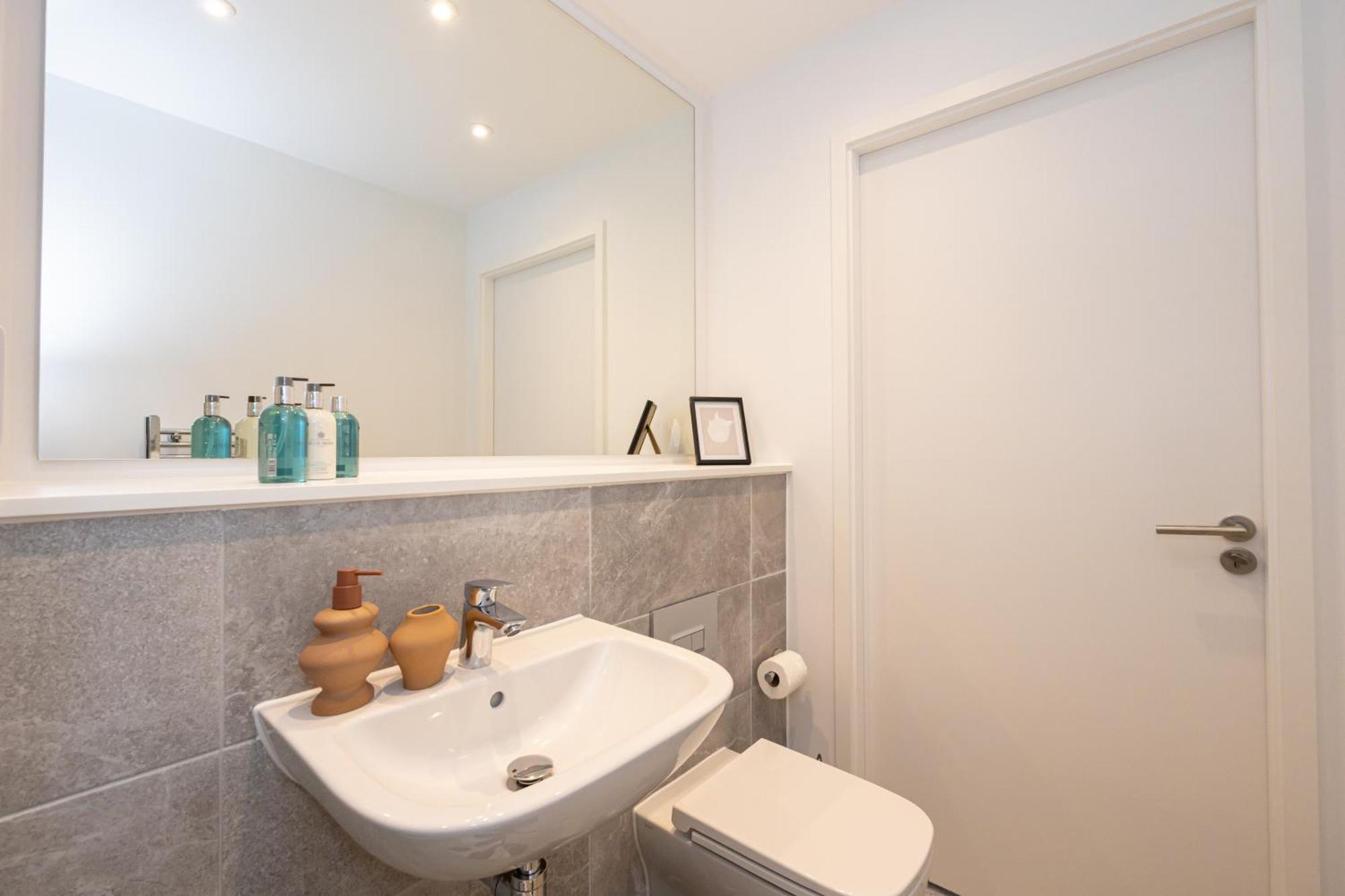 Ferienwohnung Pet Friendly 2Br Near Station By Asquare Letting Manchester Exterior foto