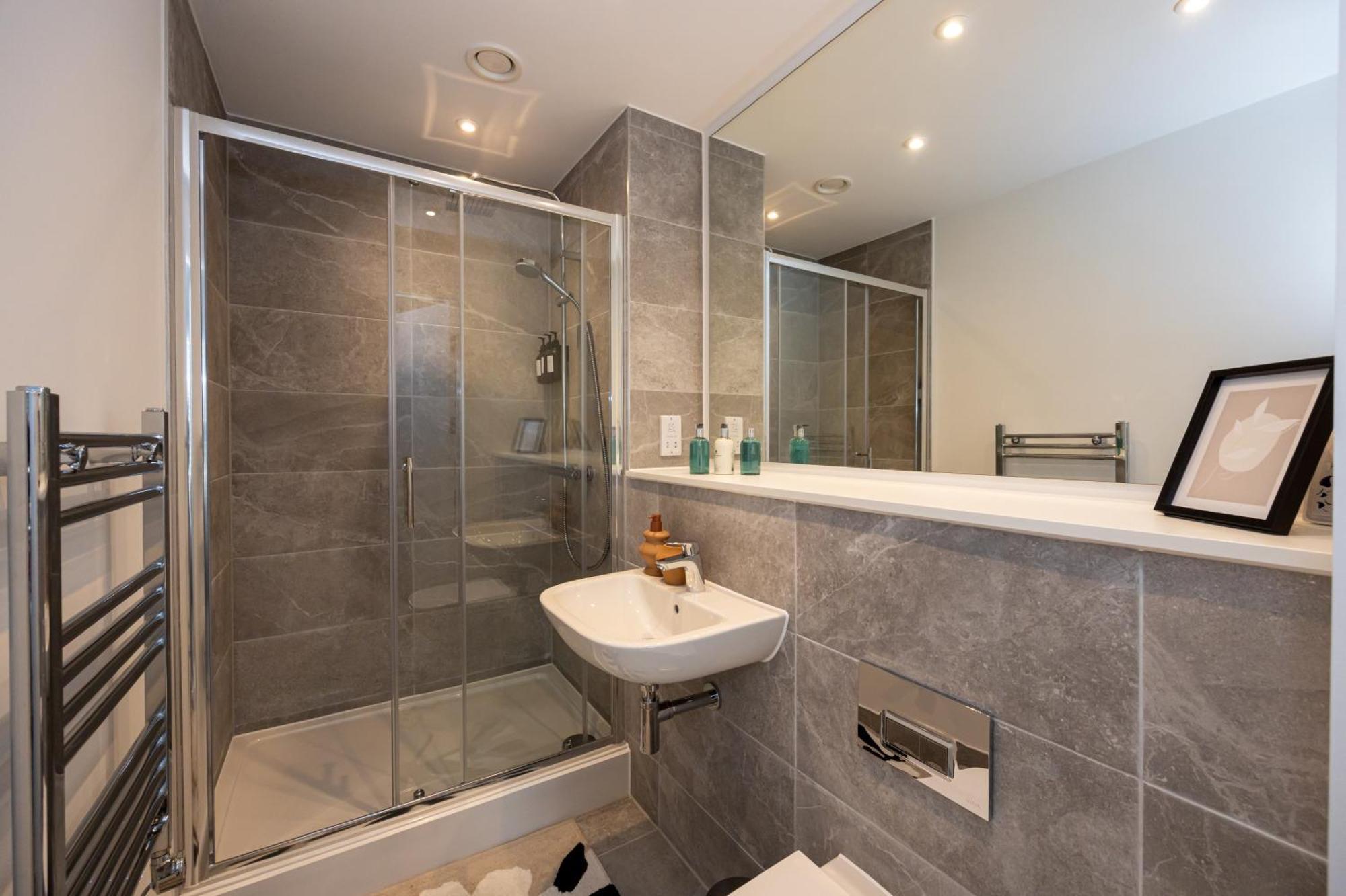 Ferienwohnung Pet Friendly 2Br Near Station By Asquare Letting Manchester Exterior foto